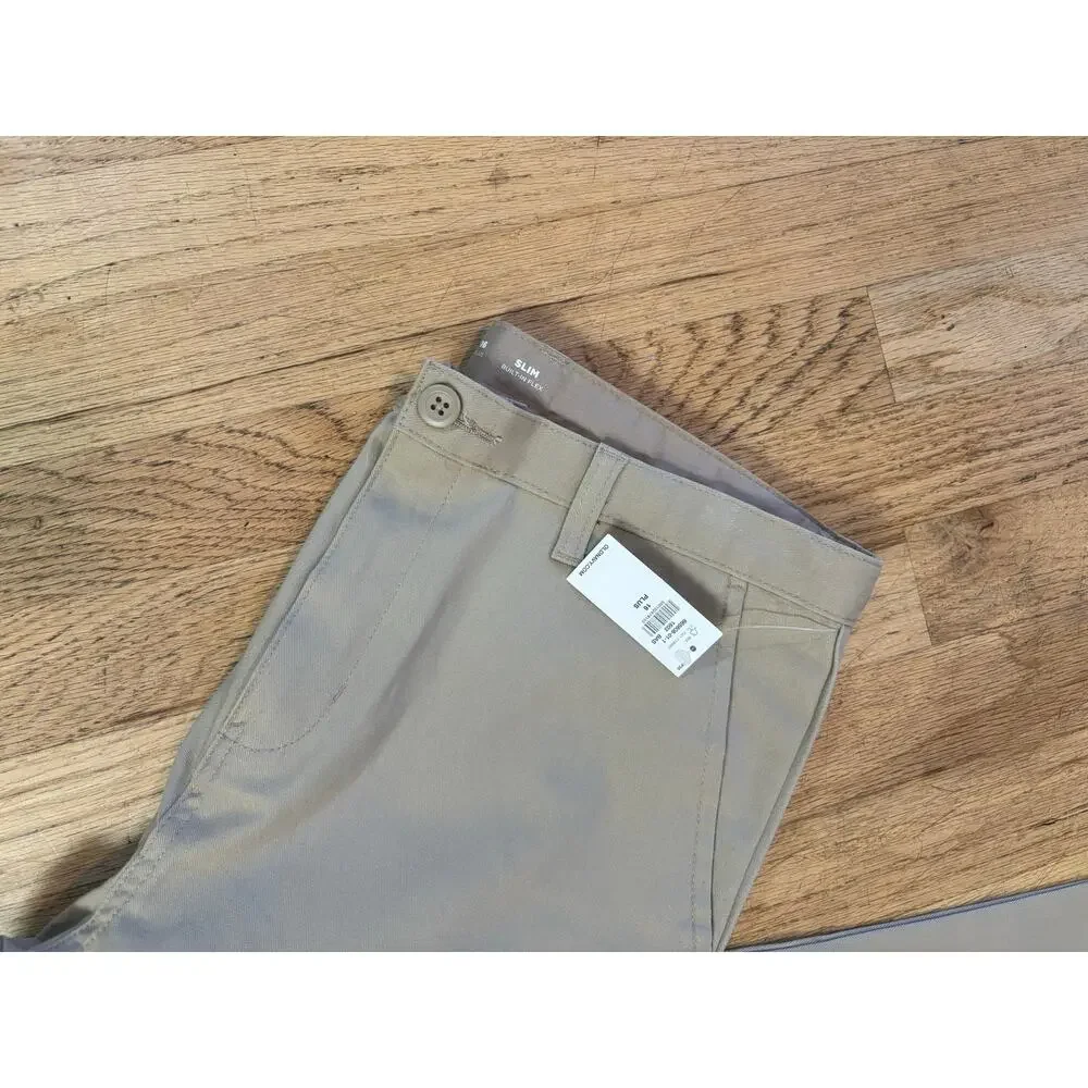 NWT Boys Old Navy Boys Khaki School Uniform Slim Leg Chino Pants, 16 Plus